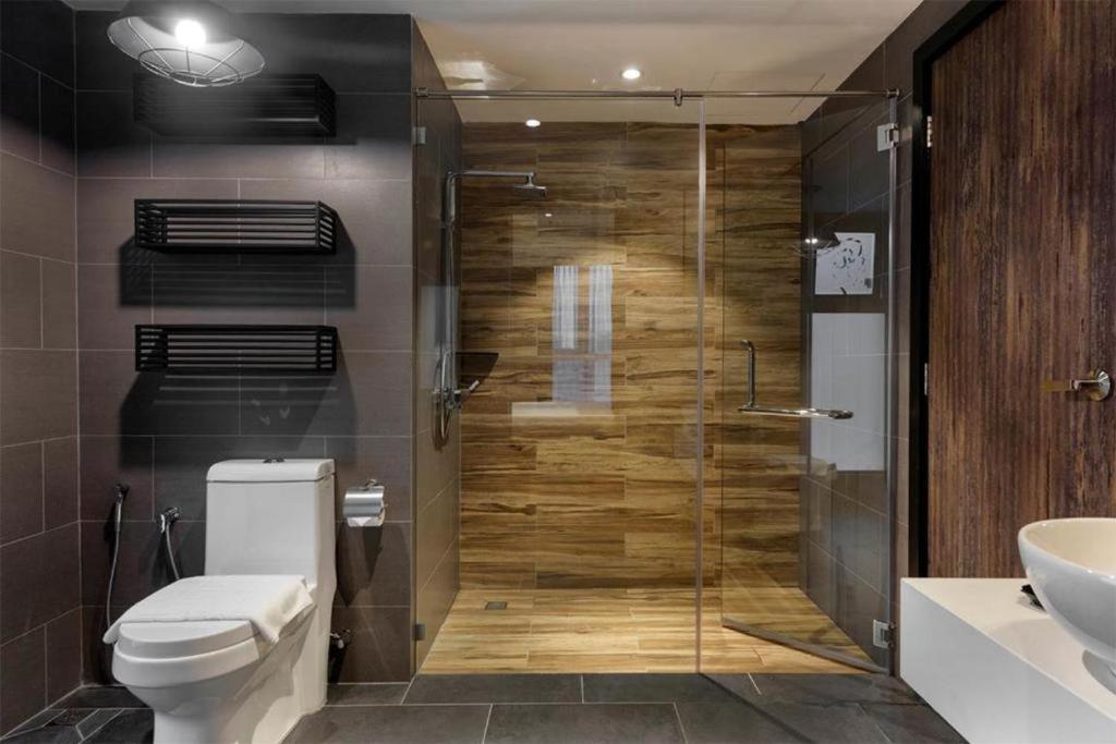 Exclusive Business Suite @ M Summit 191 George Town Exterior foto