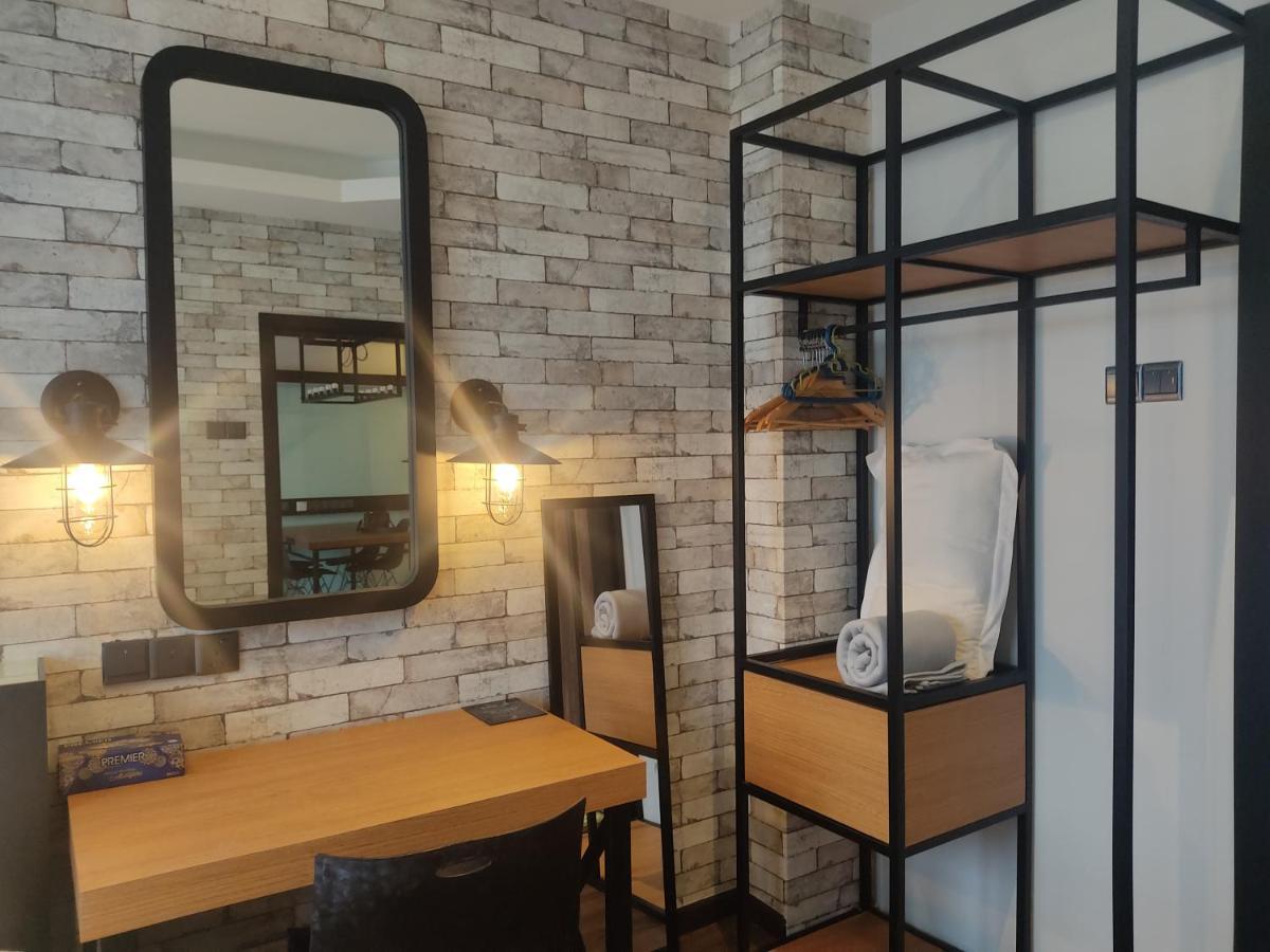 Exclusive Business Suite @ M Summit 191 George Town Exterior foto